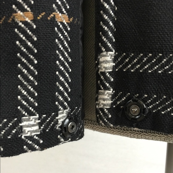 CAbi Women’s Grid Vest Black Plaid Moto Pockets S - Picture 5 of 8